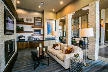 Aliso briar forest apartments clubhouse